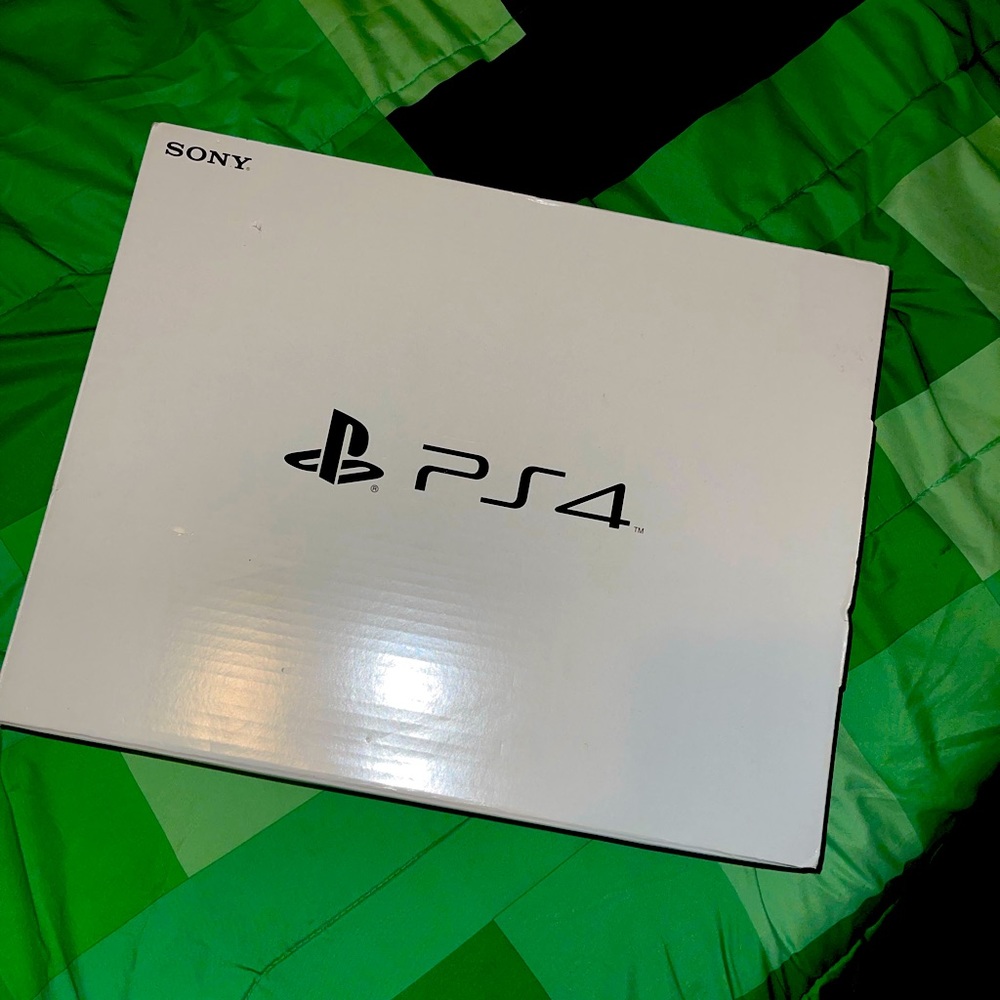 PlayStation 4